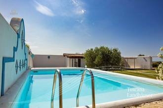 Thumbnail von Luxusvilla nur wenige Kilometer vom Meer entfernt