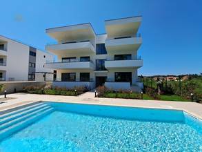 Neubau Appartements mit Pool in Ugljan