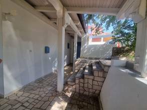 Thumbnail von Haus mit drei Wohnungen zur Fertigstellung