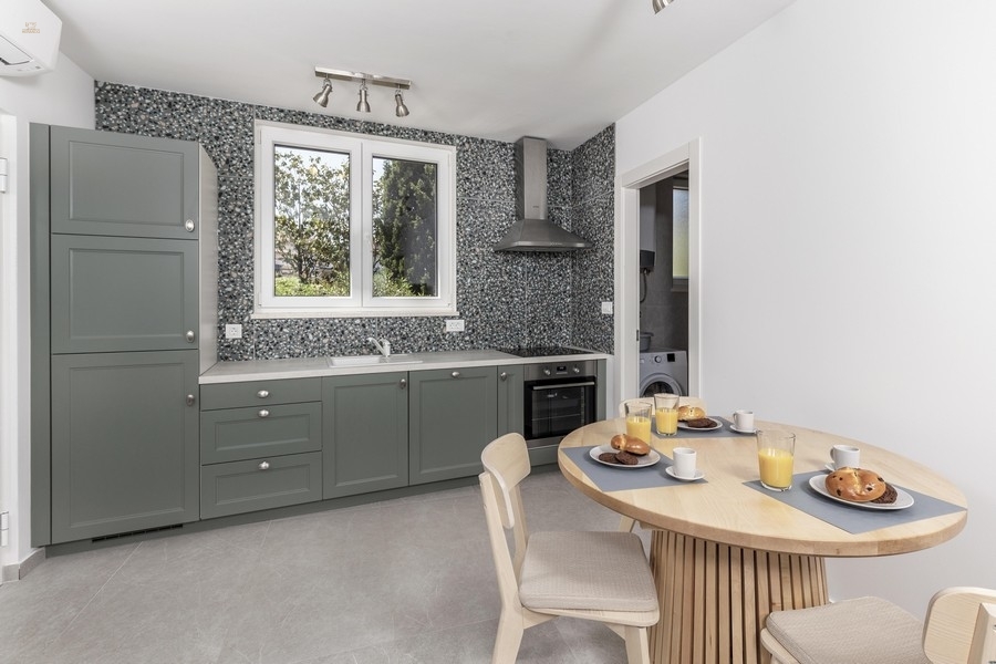 Möblierte Wohnung nahe dem Meer