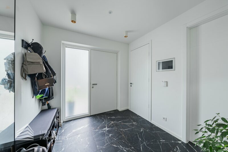 Thumbnail von Moderne Hightech-Villa, Nähe Alte Donau