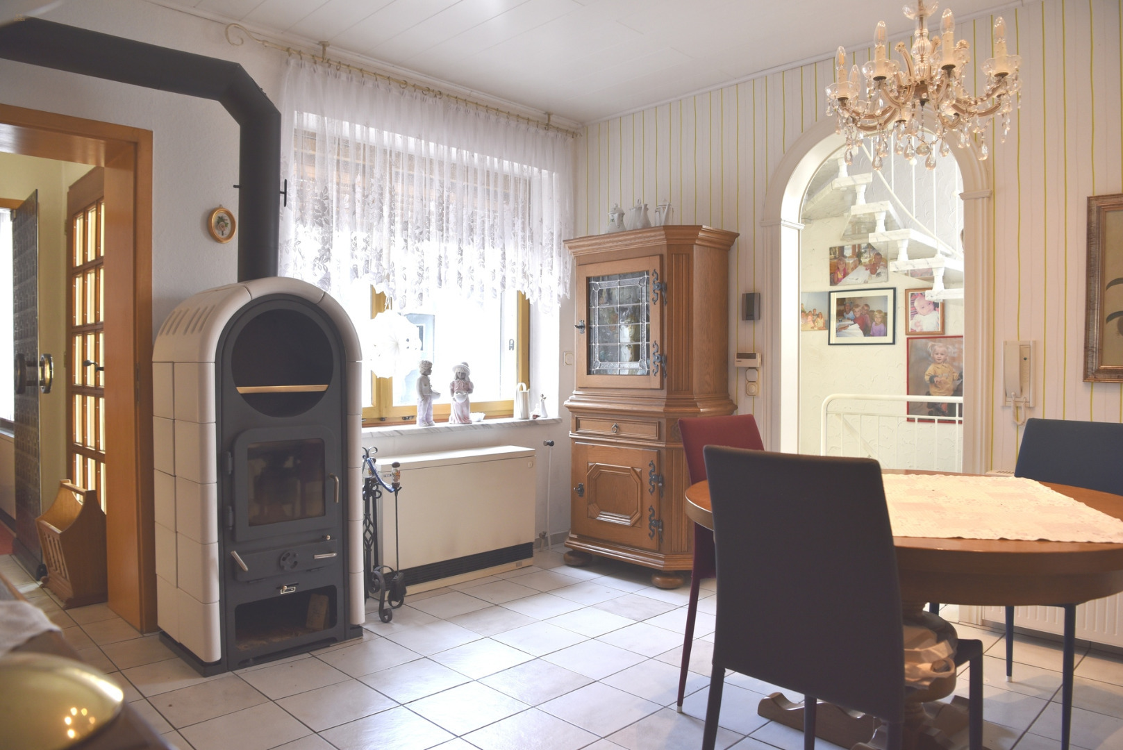 Thumbnail von Gemütliches Wohnen und viel Platz für Werkstatt & Co. Schöner Garten! Viele Optionen.