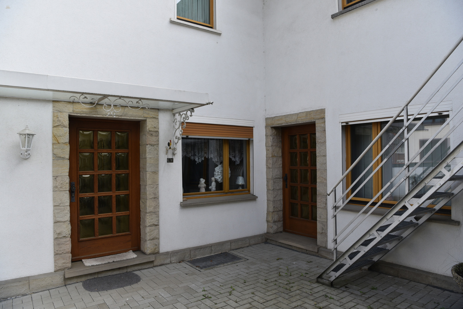 Thumbnail von Gemütliches Wohnen und viel Platz für Werkstatt & Co. Schöner Garten! Viele Optionen.