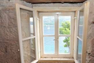 Thumbnail von Einmalige Gelegenheit: Stadthaus direkt am Meer im Zentrum des historischen Stadtkerns von Korcula