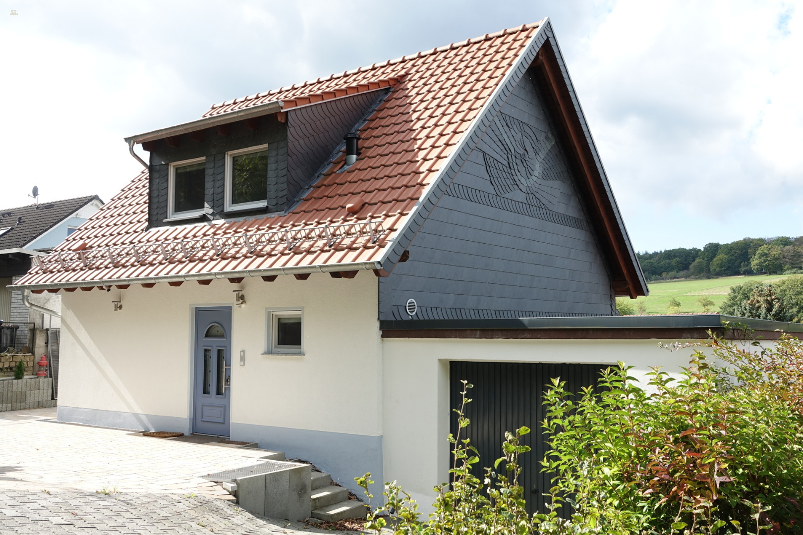 Außergewöhnliches Wohnhaus-Ensemble mit gehobener Ausstattung