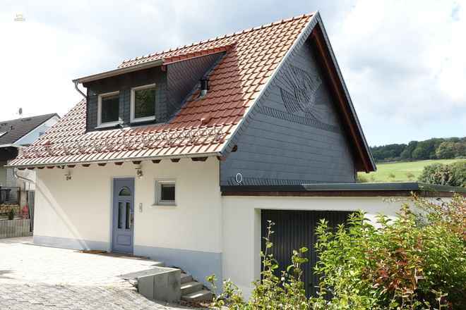 Außergewöhnliches Wohnhaus-Ensemble mit gehobener Ausstattung