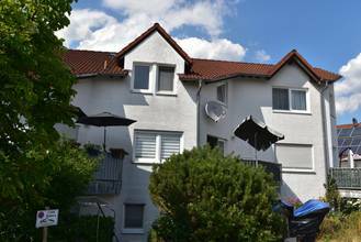 Thumbnail von Architekten-Maisonette mit Balkon, Gartenanteil am Feldrand und 2 Stellplätzen. „Haus-Gefühl“!!
