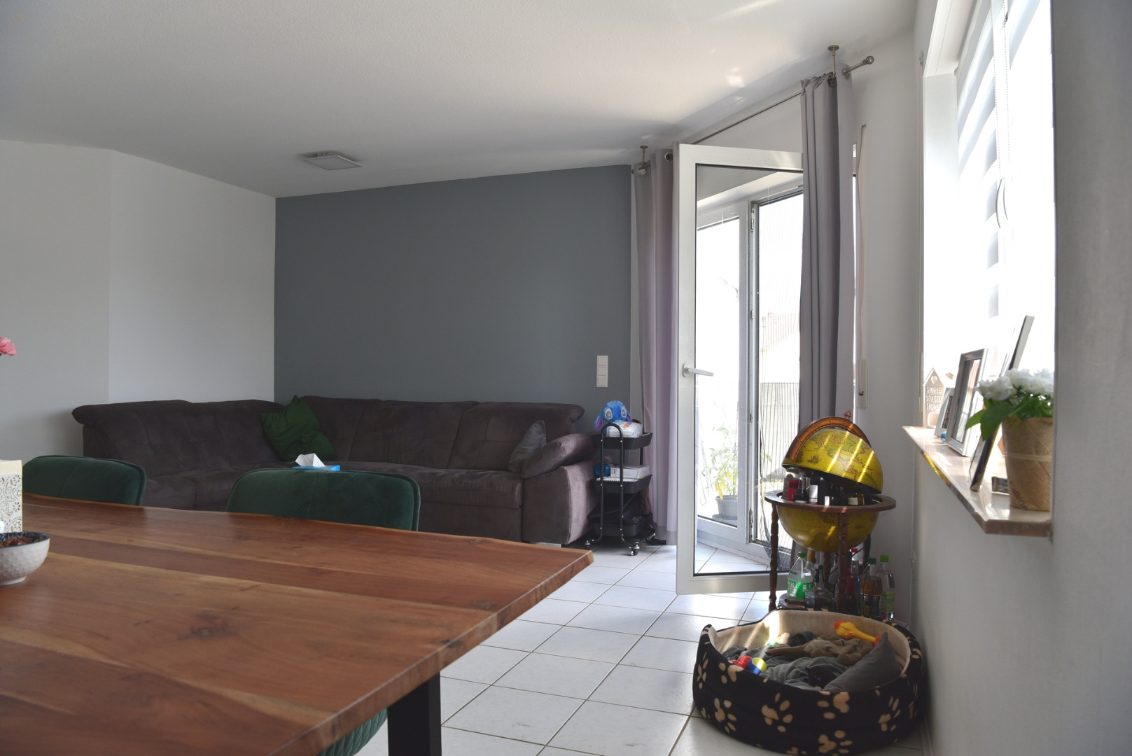 Thumbnail von Architekten-Maisonette mit Balkon, Gartenanteil am Feldrand und 2 Stellplätzen. „Haus-Gefühl“!!