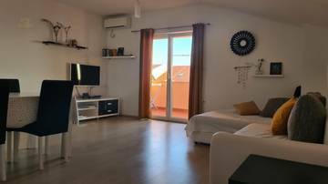 Thumbnail von Appartement mit schönem Meerblick, Region Novalja