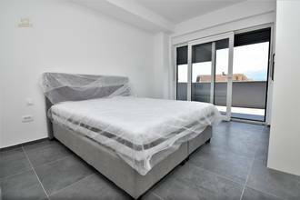 Thumbnail von Moderne Wohnung mit Blick bis zum Meer