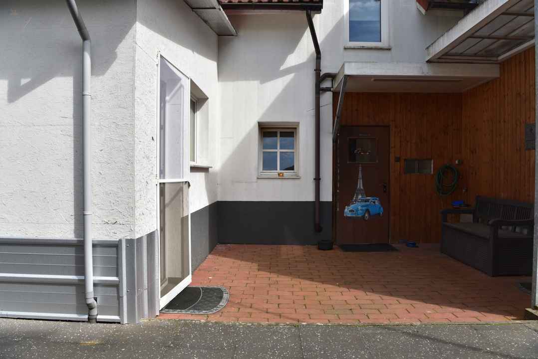 KÄUFERPROVISIONSFREI! Gemütliches Stadthaus mit 2 (Wohn-)Einheiten zum Wohnen & Arbeiten. 