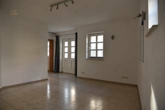 Thumbnail von 1 Haus frei mit Büro-Option, 1 Haus gut vermietet – zentral und trotzdem ruhig gelegen! 15444