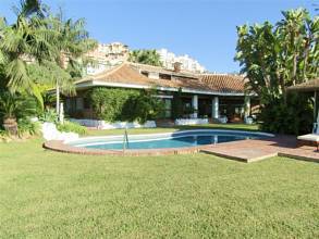 Thumbnail von villa for sale in - Malaga Este