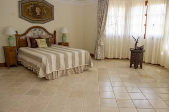 Thumbnail von villa for sale in - El Madroñal