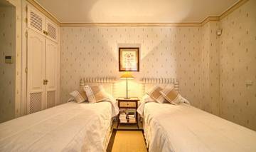 Thumbnail von Villa--Detached for sale in - Los Almendros