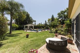 Thumbnail von villa for sale in - Elviria
