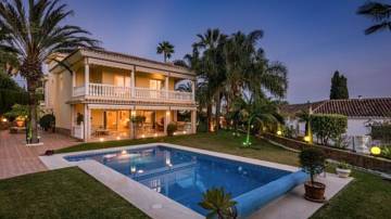 Thumbnail von villa for sale in - El Rosario