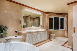 Thumbnail von villa for sale in - El Rosario