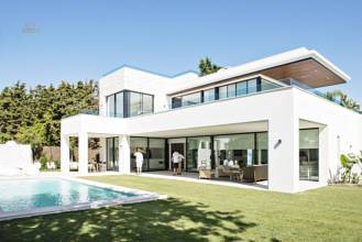 Thumbnail von villa for sale in - Guadalmina Baja