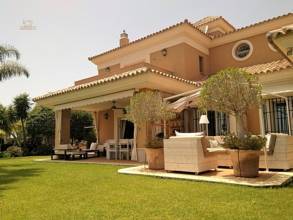 Thumbnail von villa for sale in - Los Monteros