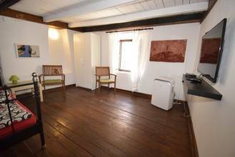 Thumbnail von Charmantes Steinhaus nahe dem Meer