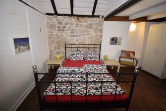 Thumbnail von Charmantes Steinhaus nahe dem Meer