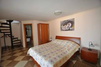 Thumbnail von Haus in traumhafter Lage auf Felsklippen am Meer