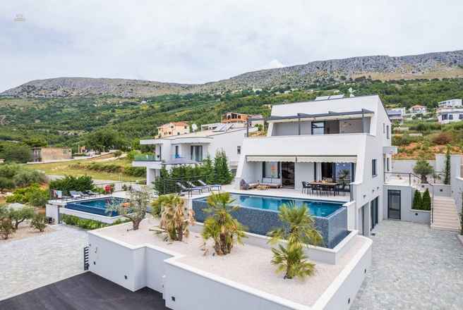 Modern lüks villa, güzel panoramik deniz manzarasıyla, Split bölgesi
