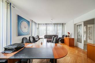 Thumbnail von Geräumige Luxus-Villa in Neustift