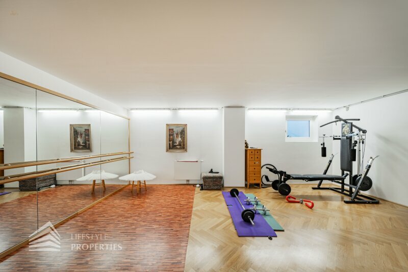 Thumbnail von Geräumige Luxus-Villa in Neustift