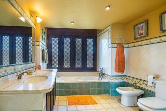 Thumbnail von villa for sale in - Marbella