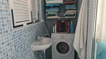 Thumbnail von Gepflegtes Mehrfamilienhaus mit Meerblick, Insel Pag