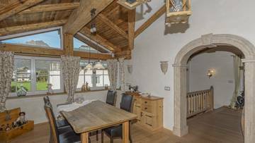 Thumbnail von Hochwertiges Einfamilienhaus in zentraler Ruhelage