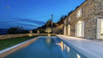 Thumbnail von Mediterranes Steinhaus mit Pool in Istrien