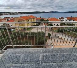 Thumbnail von Mehrfamilienappartement mit Meerblick, Insel Ciovo