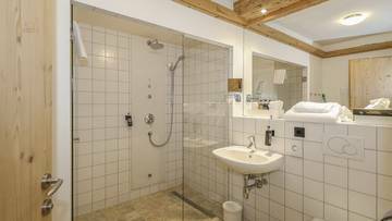 Thumbnail von Garten-Apartment mit touristischer Nutzung