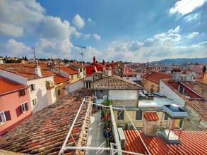 Thumbnail von Wohnung auf drei Etagen im Zentrum