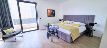 Thumbnail von 3 Moderne villa's met panoramisch uitzicht op zee