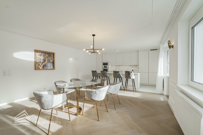 Thumbnail von Erstbezug! 4-Zimmer Luxusapartment mit Balkon, Nähe Wertheimsteinpark