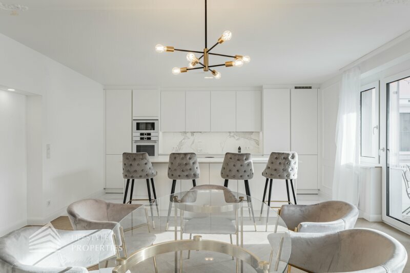 Thumbnail von Erstbezug! 4-Zimmer Luxusapartment mit Balkon, Nähe Wertheimsteinpark