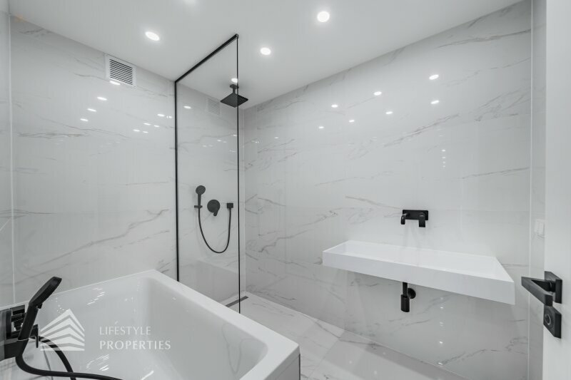 Thumbnail von Erstbezug! 4-Zimmer Luxusapartment mit Balkon, Nähe Wertheimsteinpark