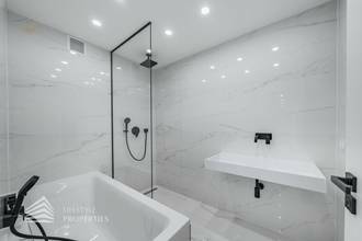 Thumbnail von Erstbezug! 4-Zimmer Luxusapartment mit Balkon, Nähe Wertheimsteinpark