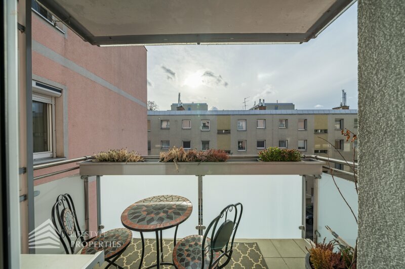 Thumbnail von Erstbezug! 4-Zimmer Luxusapartment mit Balkon, Nähe Wertheimsteinpark