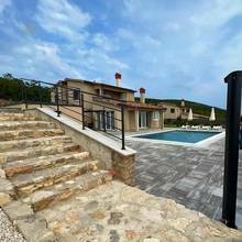 Thumbnail von Mehrfamilienhaus mit traumhaften Ausblick auf das Meer, Labin