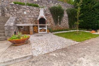 Thumbnail von Haus mit drei Wohnungen und schönem Meerblick in Lovran, Kvarner Bucht