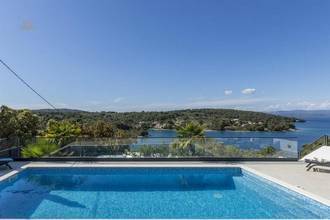 Thumbnail von Insel Solta: Mediterrane Villa mit Pool und wunderschönem Meerblick
