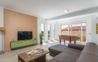 Thumbnail von Einfamilienhaus mit mediterranem Charme und Meerblick in Medulin