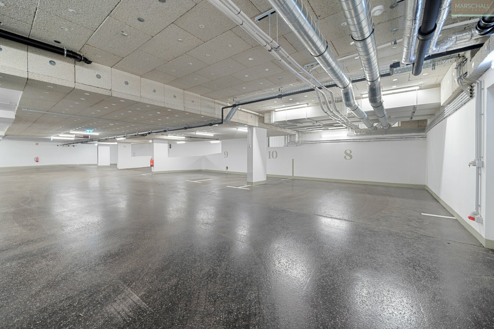 Thumbnail von Wunderschönes Penthouse mit herrlichem Blick und Dachterrasse in Prestige Lage