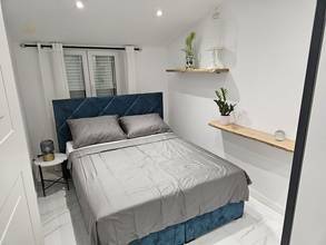 Thumbnail von Mehrfamilienhaus mit Pool und Meerblick in Crikvenica