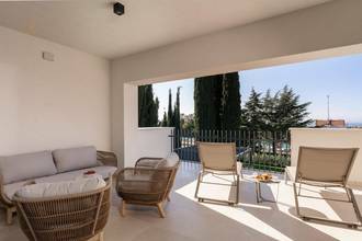 Thumbnail von Luxuriöse Maisonettewohnung mit Meerblick und Community-Pool